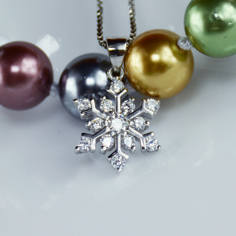 Snowflake Pendant Necklace – JazzyAndGlitzy
